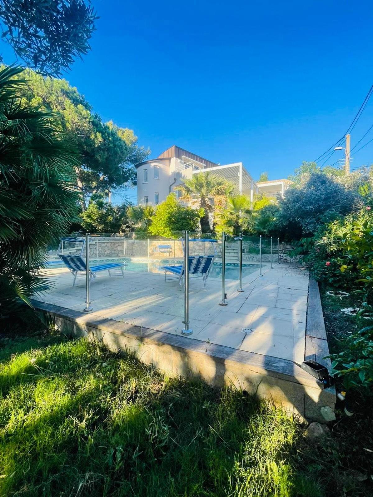 Atlantide - Somptueuse Villa Classee 4 Etoiles - Saint-Clair - Vue Exceptionnelle - Piscine Sete Ngoại thất bức ảnh