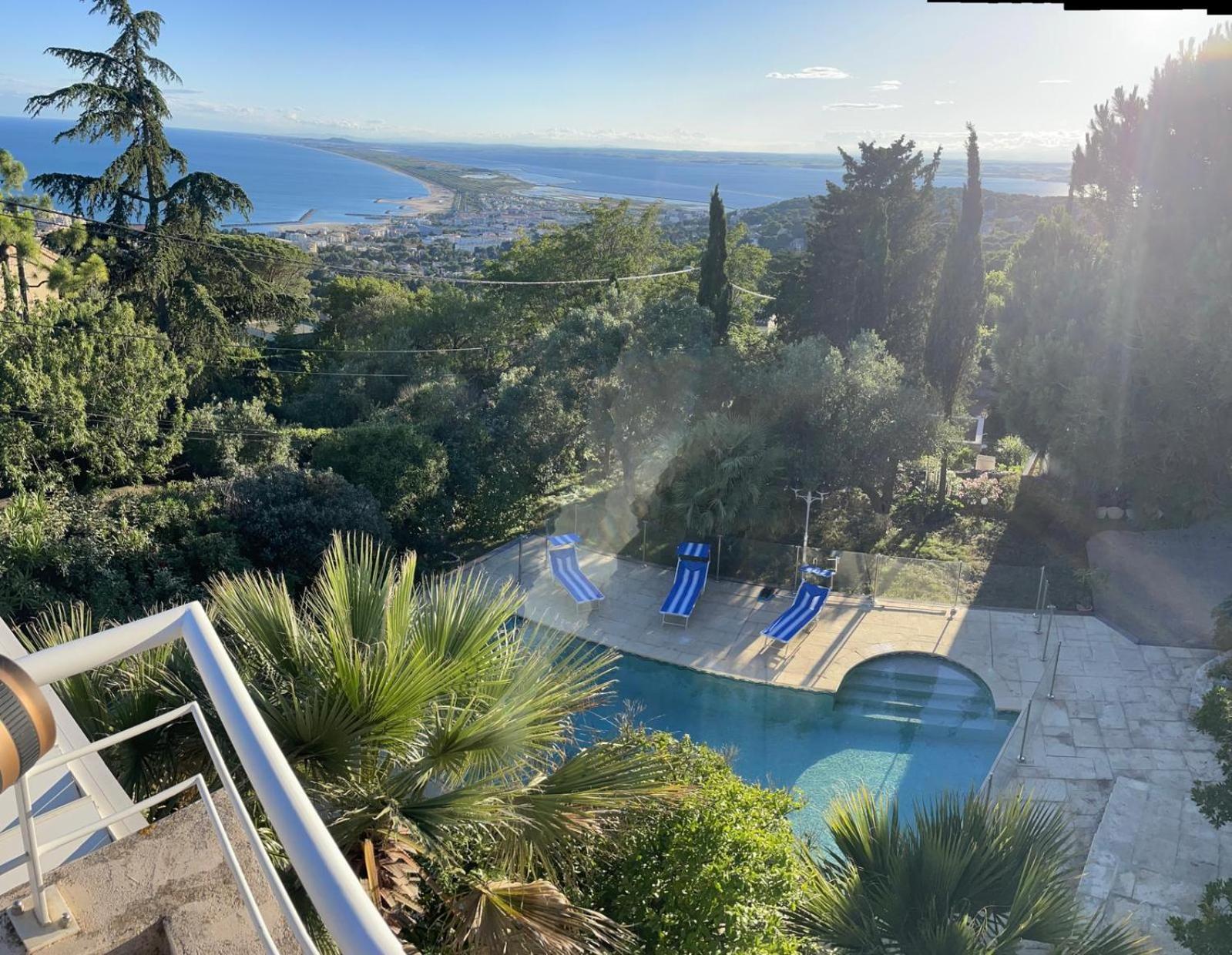 Atlantide - Somptueuse Villa Classee 4 Etoiles - Saint-Clair - Vue Exceptionnelle - Piscine Sete Ngoại thất bức ảnh