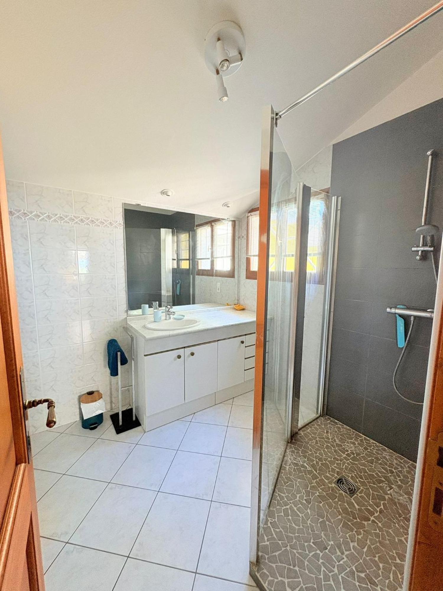 Atlantide - Somptueuse Villa Classee 4 Etoiles - Saint-Clair - Vue Exceptionnelle - Piscine Sete Ngoại thất bức ảnh